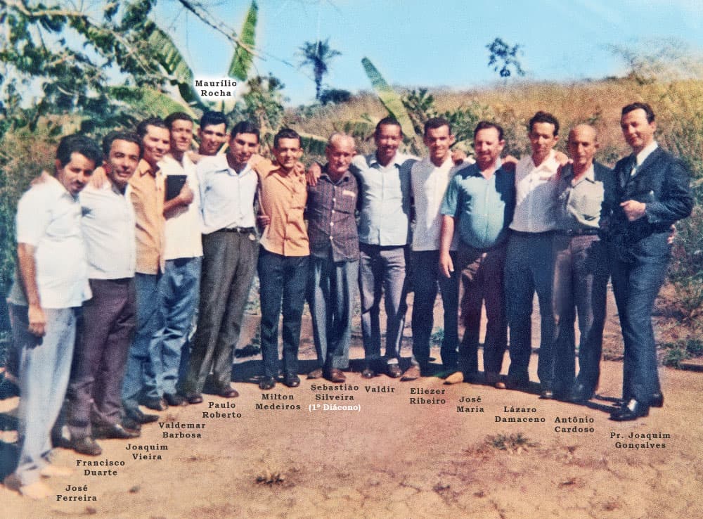 Os primeiros diáconos do ministério “Fé Para Vencer”:  José Ferreira, Francisco Duarte, Joaquim Vieira, Valdemar Barbosa, Maurílio Rocha, Paulo Roberto, Milton Medeiros, Sebastião Silveira, Valdir, Eliezer Ribeiro, José Maria, Lázaro Damaceno e Antônio Cardoso.